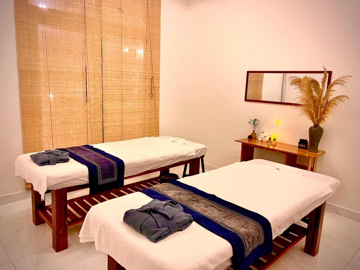 Herbs Spa&Hotel Grand World Phú Quốc Exterior foto
